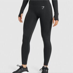 GYMSHARK VITAL SEAMLESS 2.0 LEGGINGS Size Black NWT IN PKG